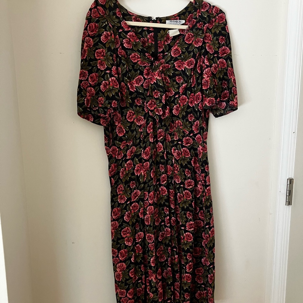 Floral Black and Pink Vintage Dress with character